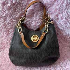 Michael kors purse